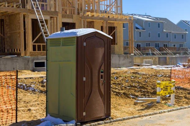 Porta potty delivery and setup in Smethport, PA