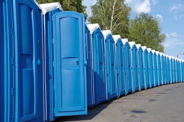 Porta potty delivery and setup in Smethport, PA